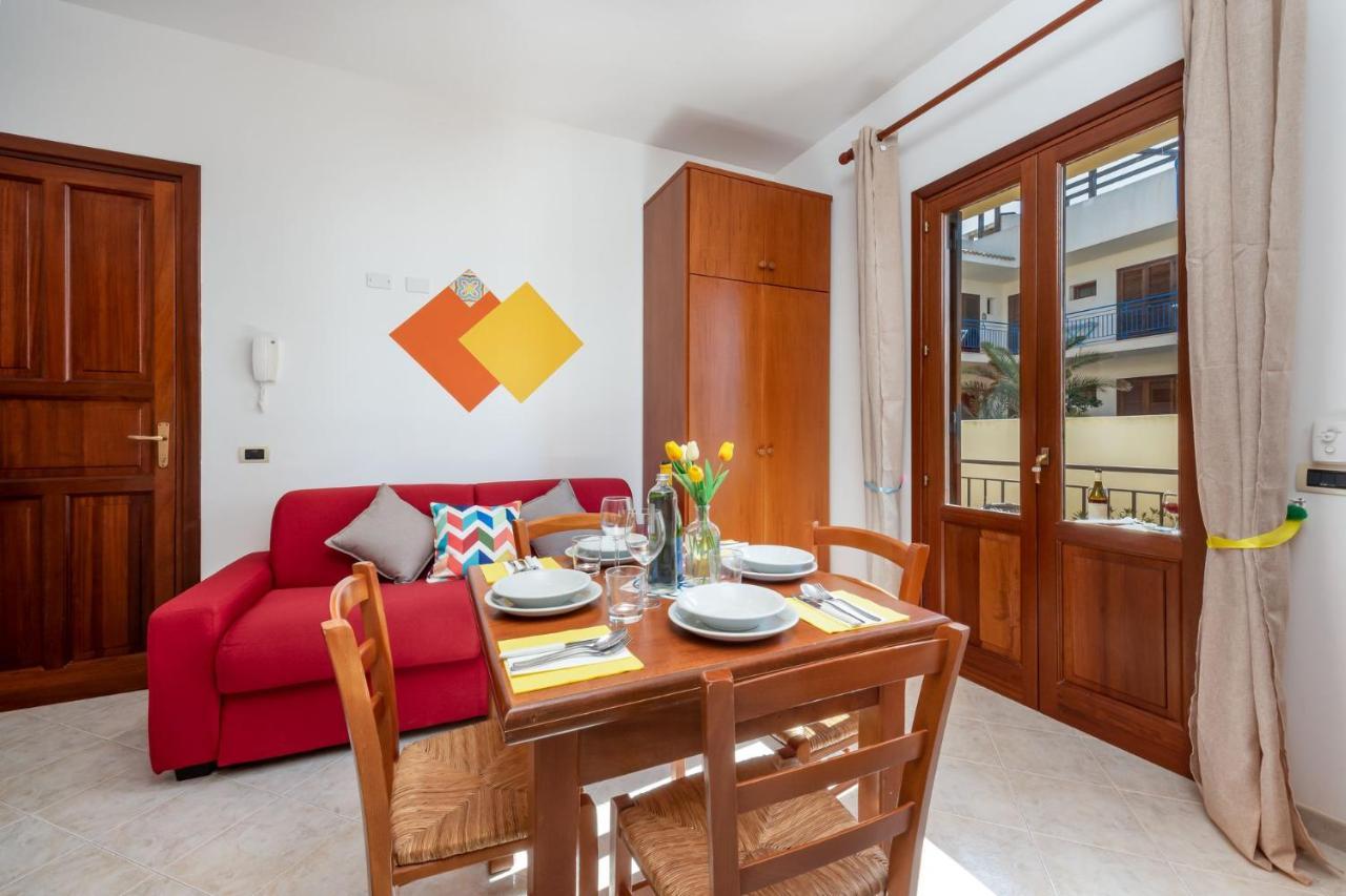 I Tre Golfi Beach Apartments ซานวิโต โลคาโป ภายนอก รูปภาพ