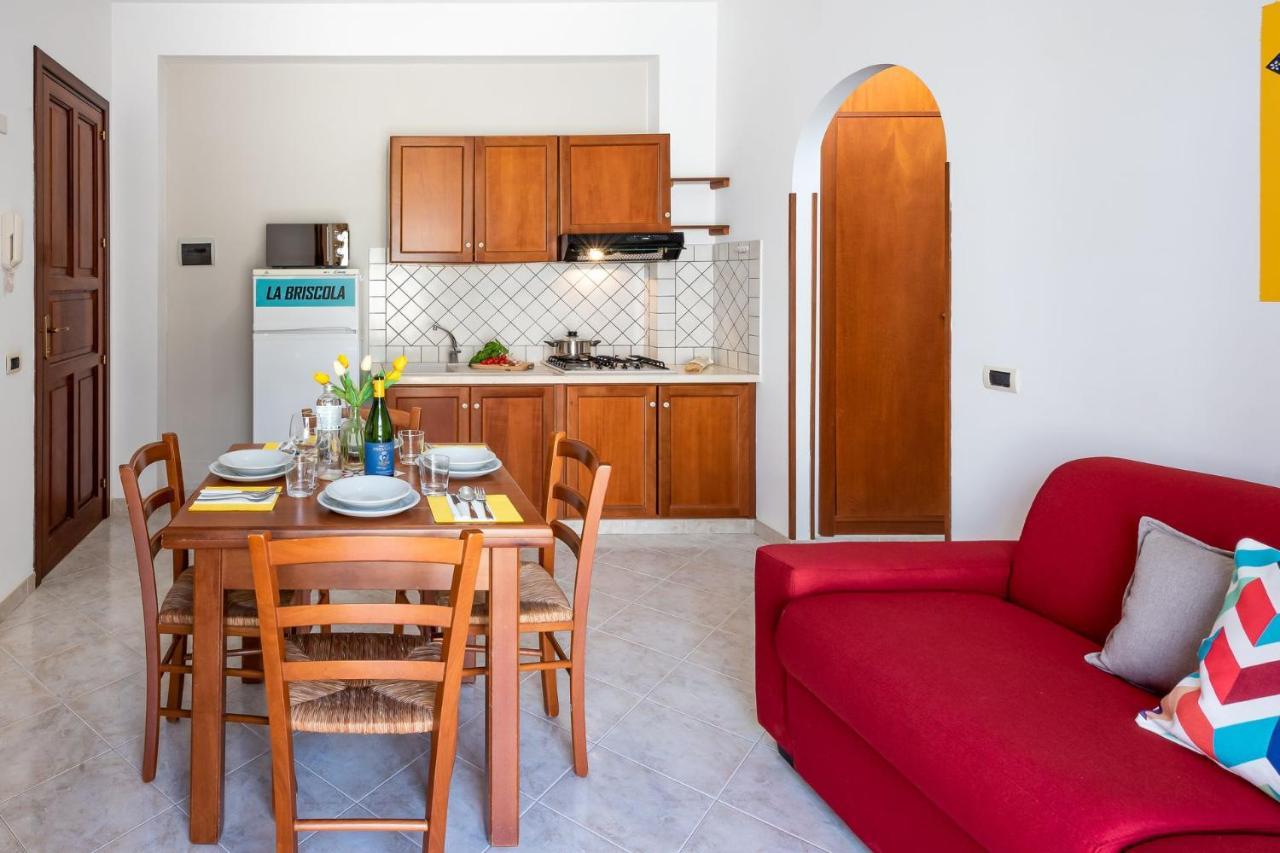 I Tre Golfi Beach Apartments ซานวิโต โลคาโป ภายนอก รูปภาพ