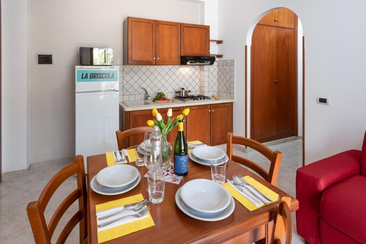 I Tre Golfi Beach Apartments ซานวิโต โลคาโป ภายนอก รูปภาพ